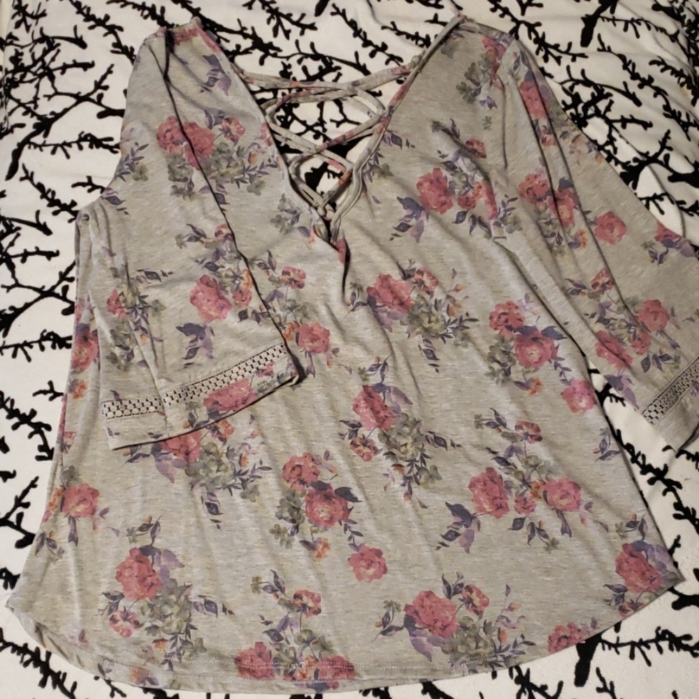Maurices lace up top